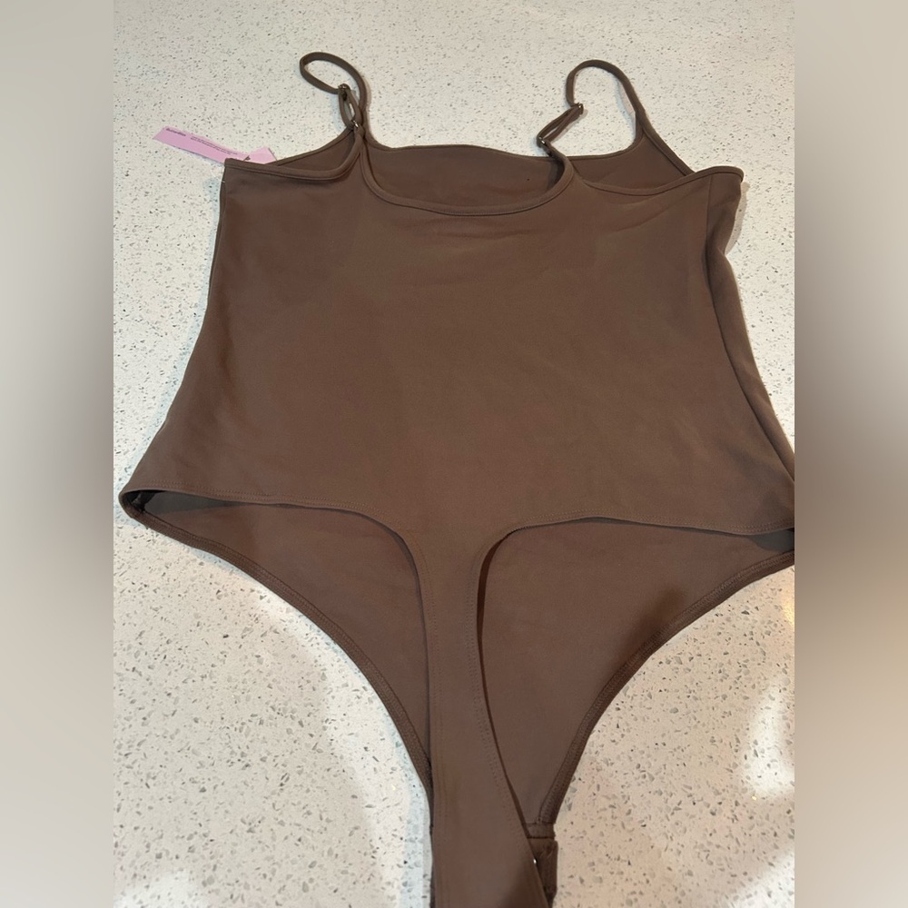 Wild Fable Women’s super soft brown sleeveless bodysuit  size XXL NWT - Picture 2 of 3